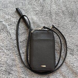 Relic Crossbody Purse Black Card Holders Zip Pocket Minimalist NWT 18932